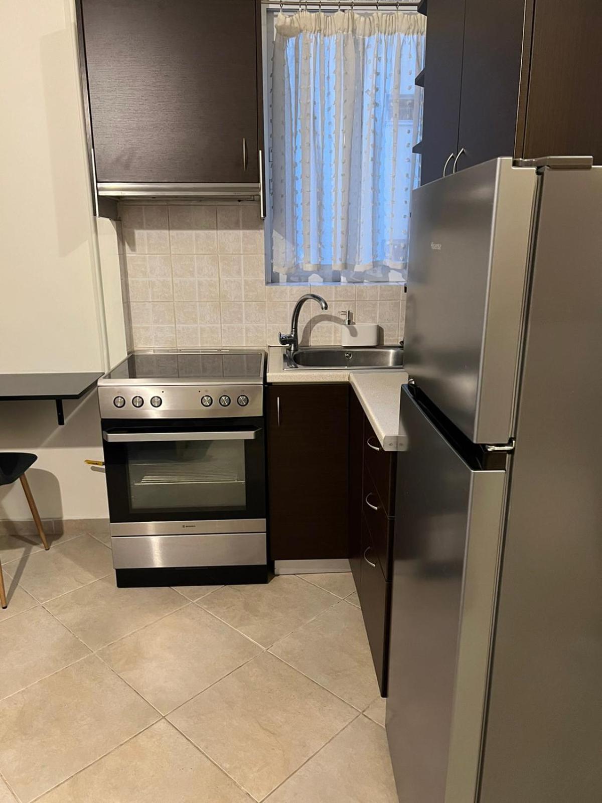 Cozy Apartment In The Heart Of Афины Экстерьер фото